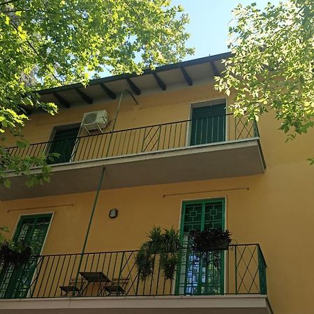 Casa Di Dora Elegante 3 Camere Sant'Orsola Bologna Bagian luar foto