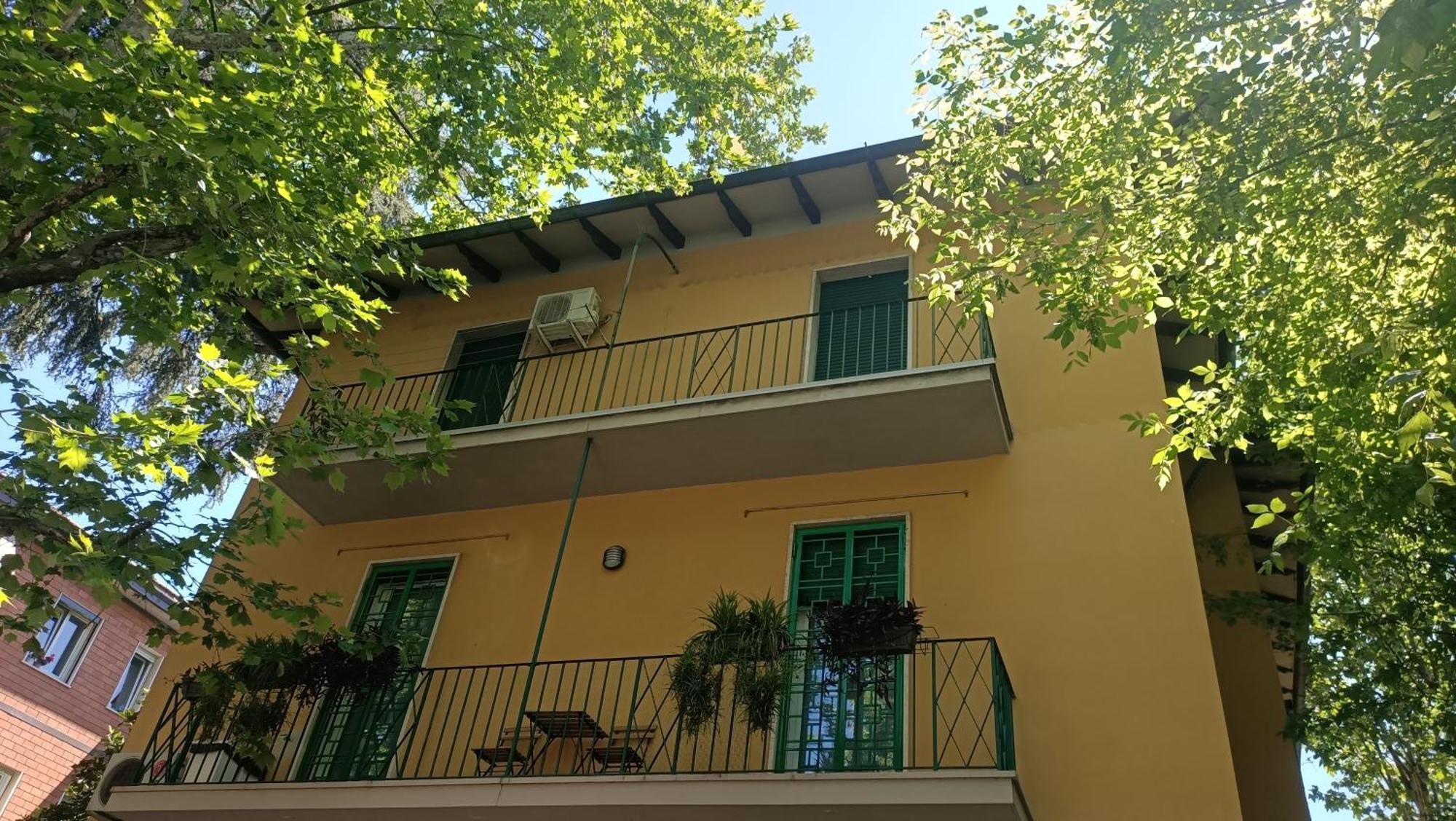 Casa Di Dora Elegante 3 Camere Sant'Orsola Bologna Bagian luar foto